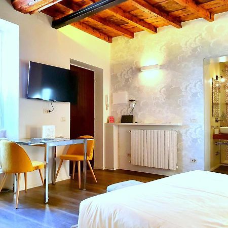 Heart Milan Apartments Duomo Colonne Екстер'єр фото