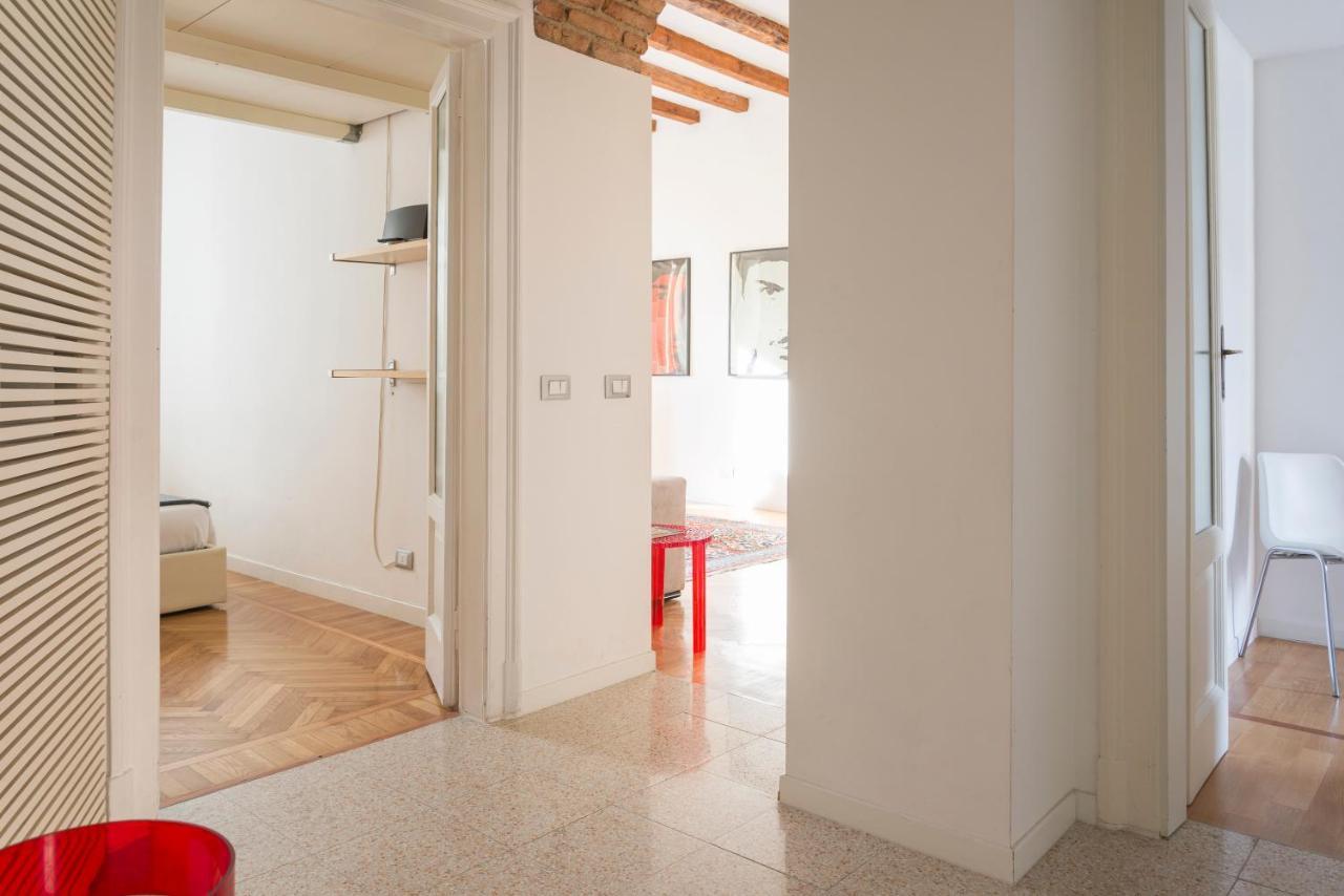 Heart Milan Apartments Duomo Colonne Екстер'єр фото
